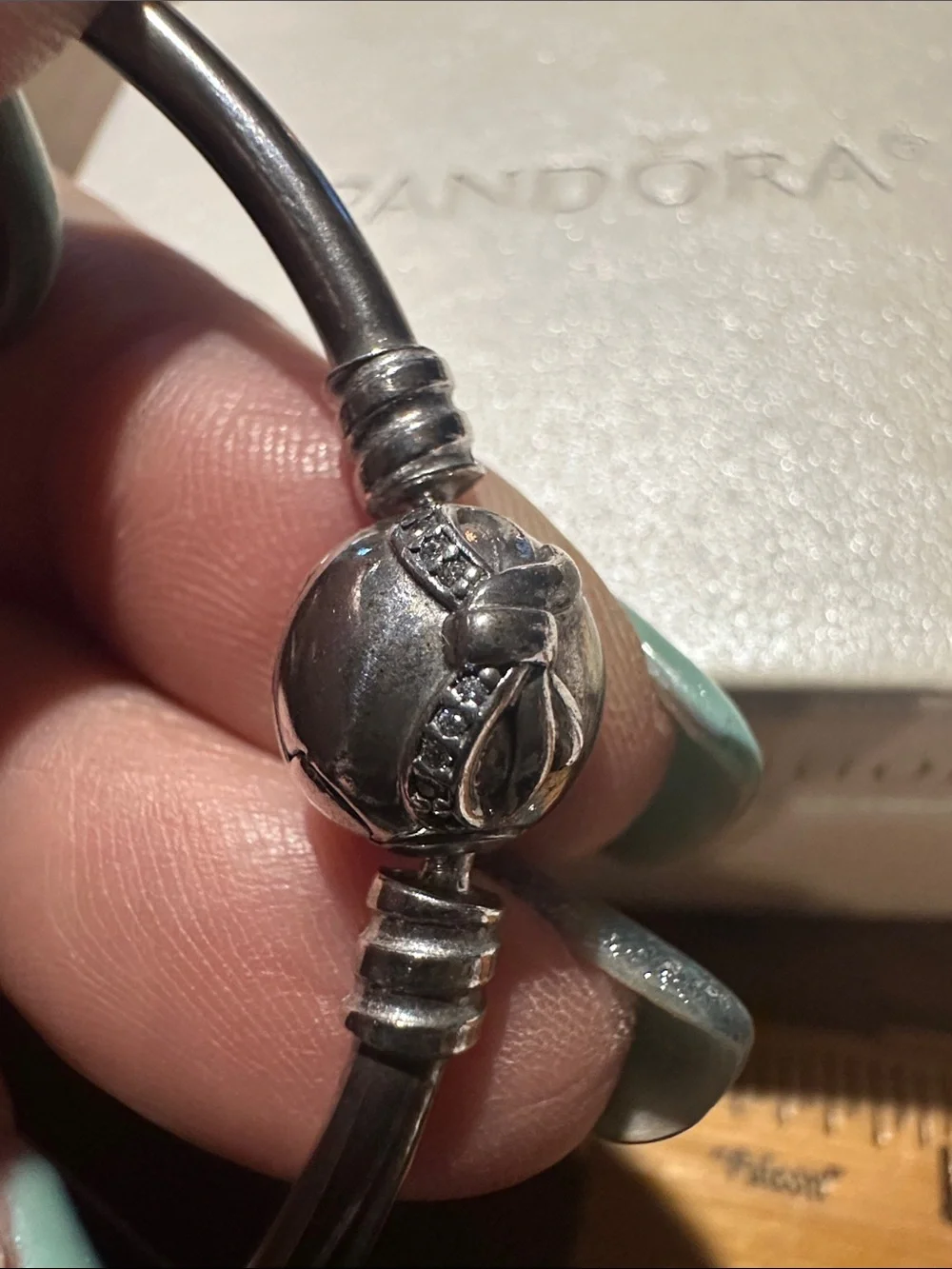 Pandora bow w/stones Silver Snake-Clasp Bangle Bracelet 9 inch